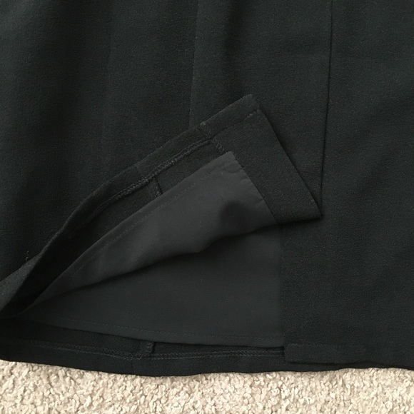 Tinley Road | Black Cut Out Dress - Picture 3 of 4